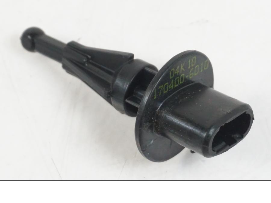 Framsidan på Luftburksensor från en Suzuki VZR 1800 -2009 motorcykel.