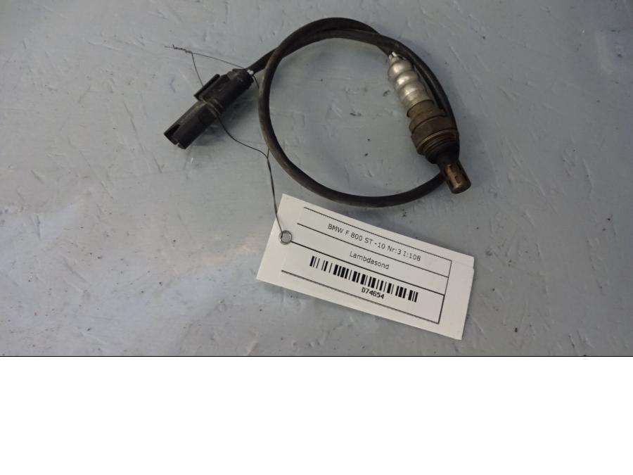 Framsidan på Lambdasond från en BMW F 800 ST -2010 motorcykel.