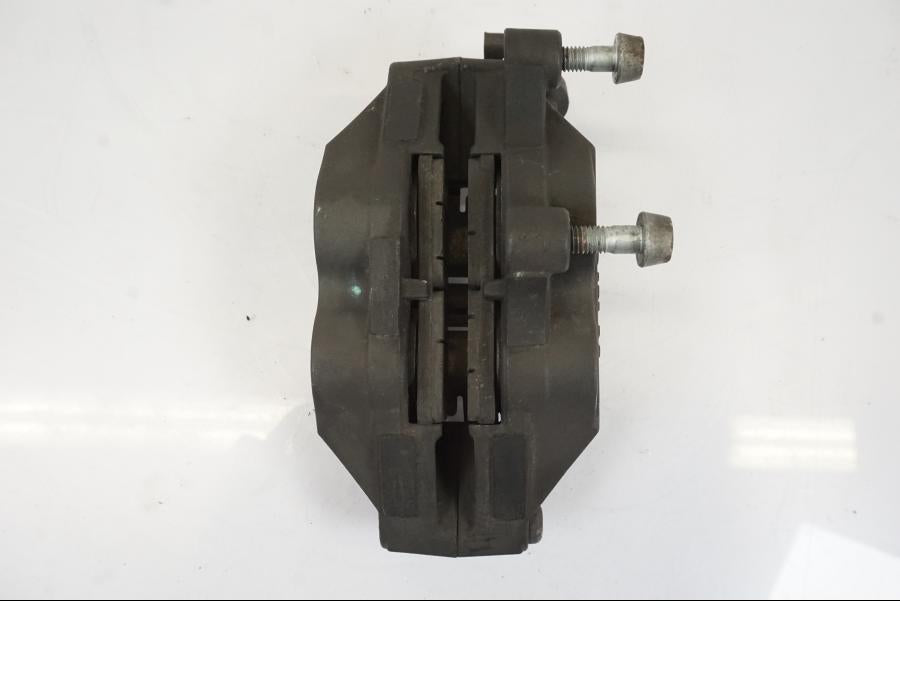 Snett uppifrån på Bromsok från en BMW R 1150 RS -2003 motorcykel.