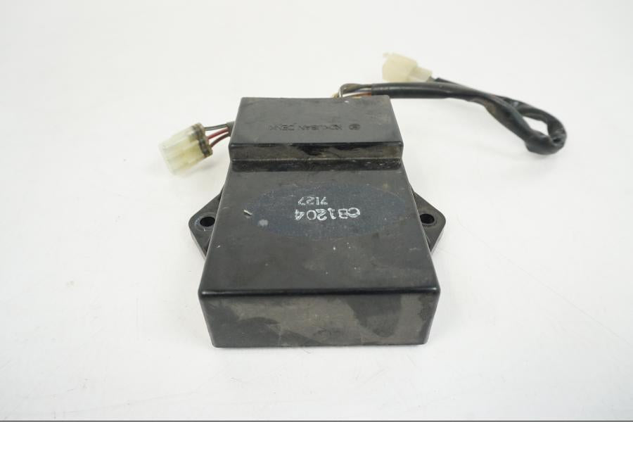 Snett uppifrån på Avgasstyrbox från en Aprilia RS 250 -1998 motorcykel.