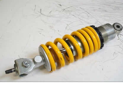 Framsidan på Stötdämpare från en Ducati Monster 696 -2008 motorcykel.