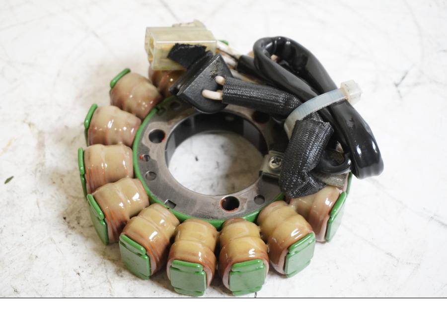 Framsidan på Generator från en Suzuki GSX-R 1000 -2008 motorcykel.