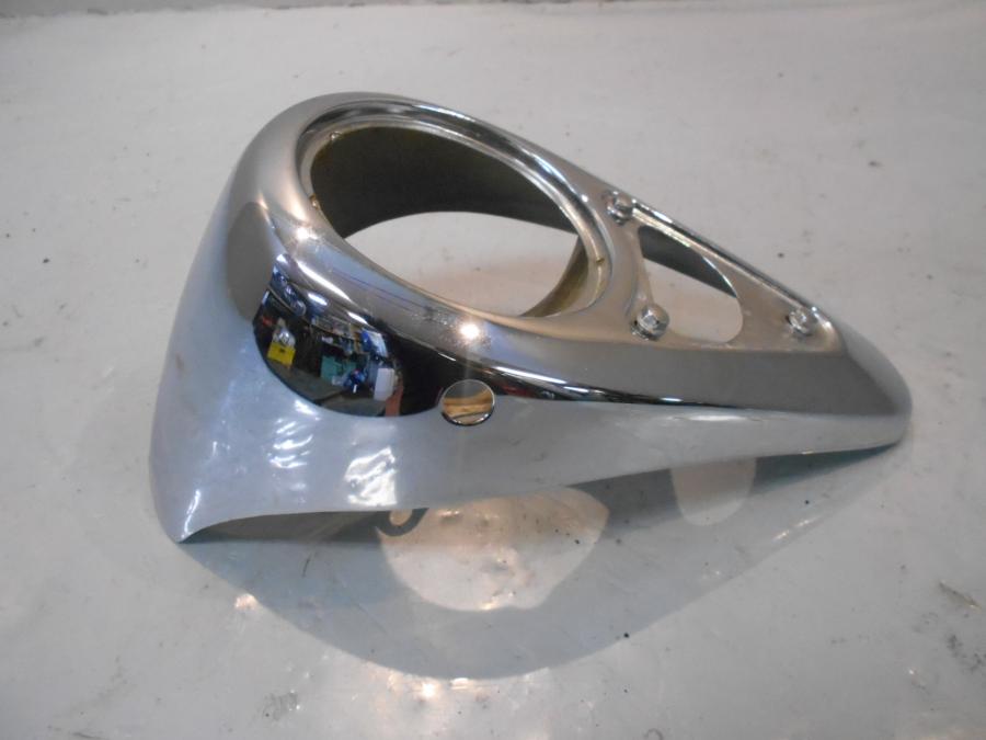 Baksidan på Instrumentkonsoll från en Kawasaki VN 800 -1997 motorcykel.