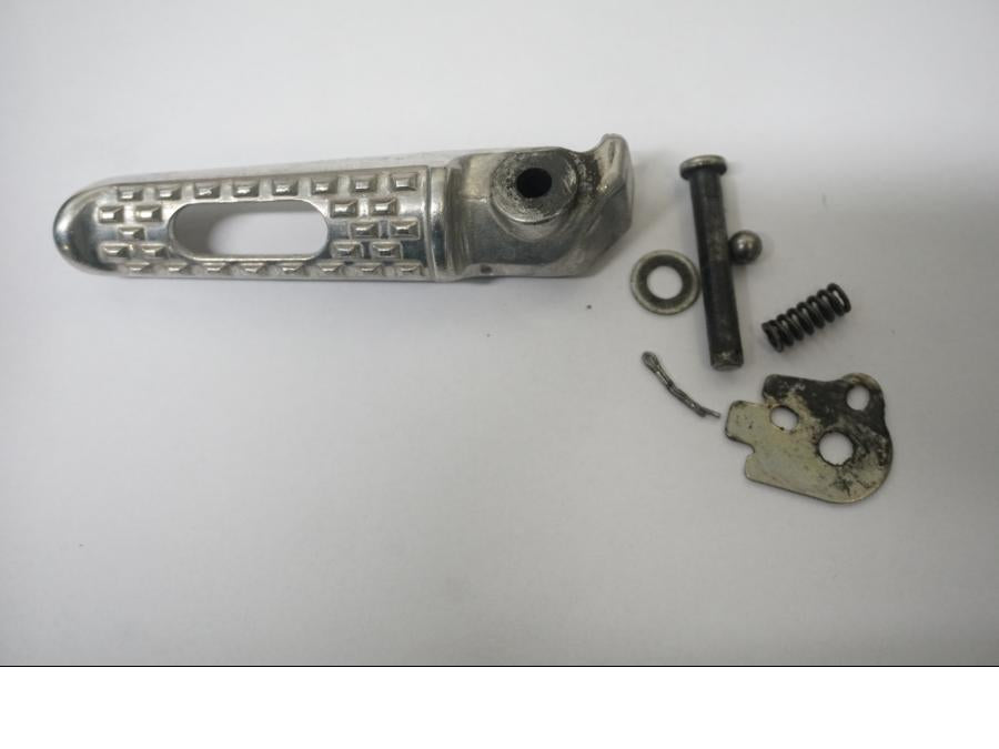 Framsidan på Fotpinne från en Honda CBR 1000 RR -2007 motorcykel.