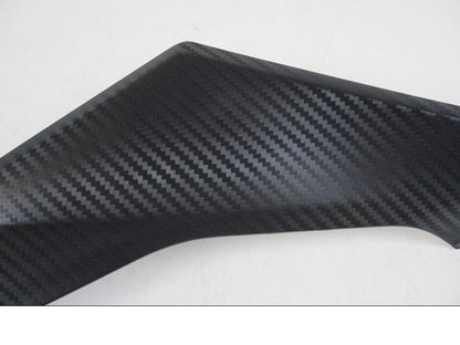 Vänster sida på Tankkåpa från en Suzuki GSX-R 1000 -2007 motorcykel.