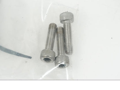 Snett nerifrån på Låssats från en Suzuki GSX-R 750 -2009 motorcykel.