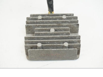 Baksidan på Likriktare från en Honda NSR 125 -1991 motorcykel.