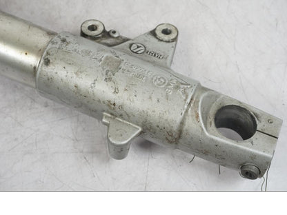 Extrabild6 på <p>Gaffelben höger till R 1200 RT 2011.</p>

<p>Skrapmärken, repor och mindre jack finns se bilder.</p> motorcykel.