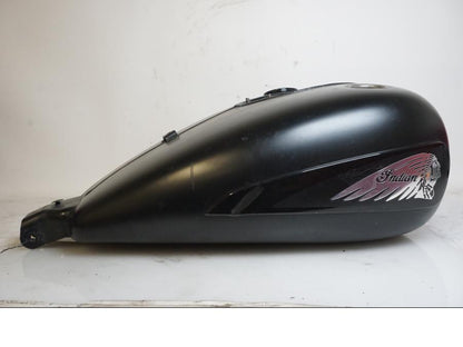 Extrabild2 på Bensintank från en Indian Chieftain Dark Horse -2019 motorcykel.