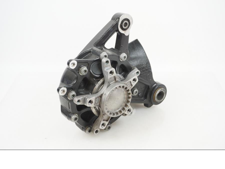 Baksidan på Slutväxel från en BMW K 1600 -2018 motorcykel.