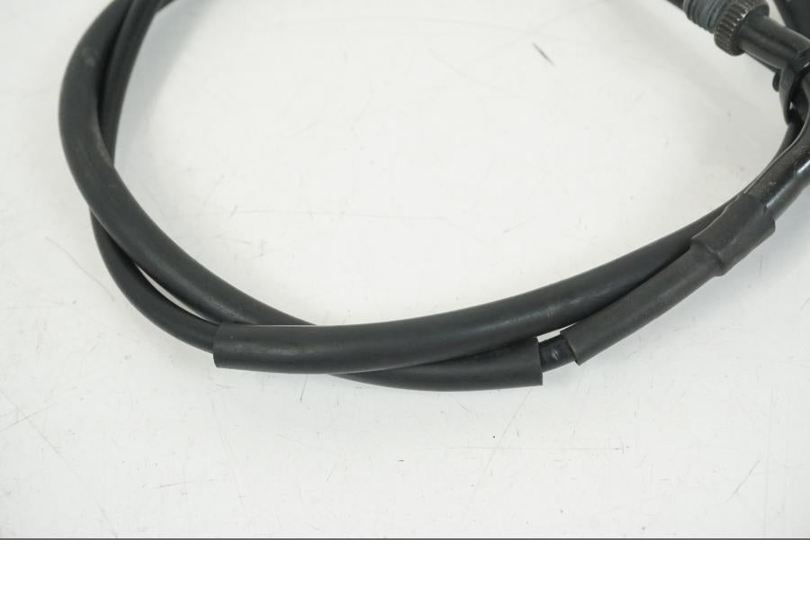 Snett nerifrån på Chokevajer från en Aprilia RS 125 -2008 motorcykel.