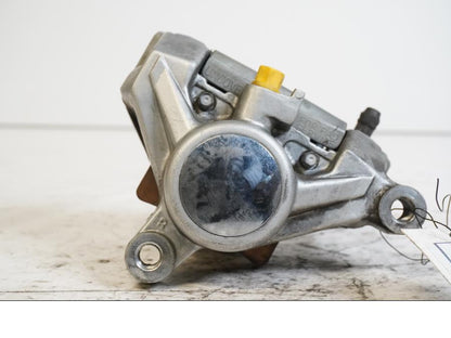 Baksidan på Bromsok från en Yamaha XV 750 -1993 motorcykel.