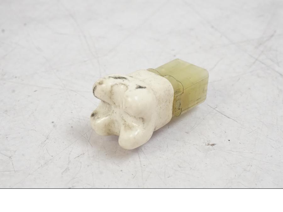 Framsidan på Lambdasond från en Suzuki GSX-R 750 -2007 motorcykel.