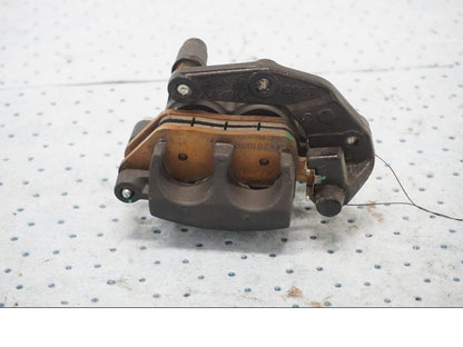 Baksidan på Bromsok från en Kawasaki Z 650 ABS -2020 motorcykel.