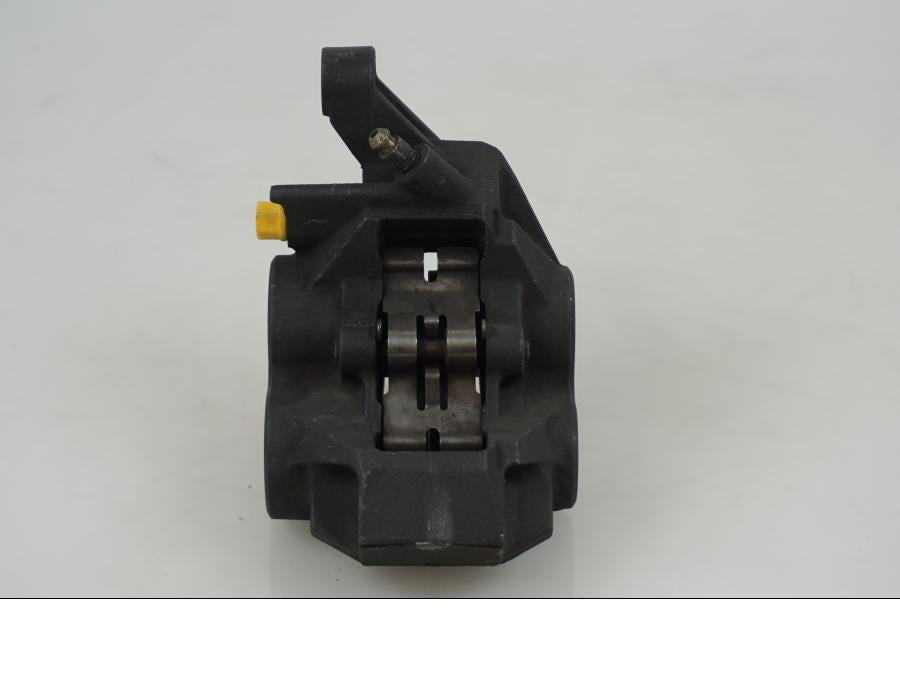 Vänster sida på Bromsok från en Yamaha YZF R6 -2003 motorcykel.