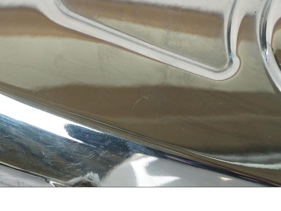 Extrabild2 på Transmissionskåpa från en H-D Touring Road King Classic FLHRCI -2008 motorcykel.