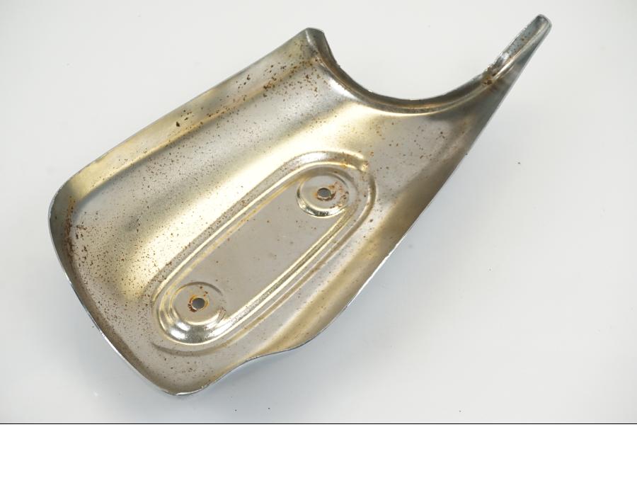 Snett nerifrån på Luftburksdekor från en Triumph Legend TT -2001 motorcykel.