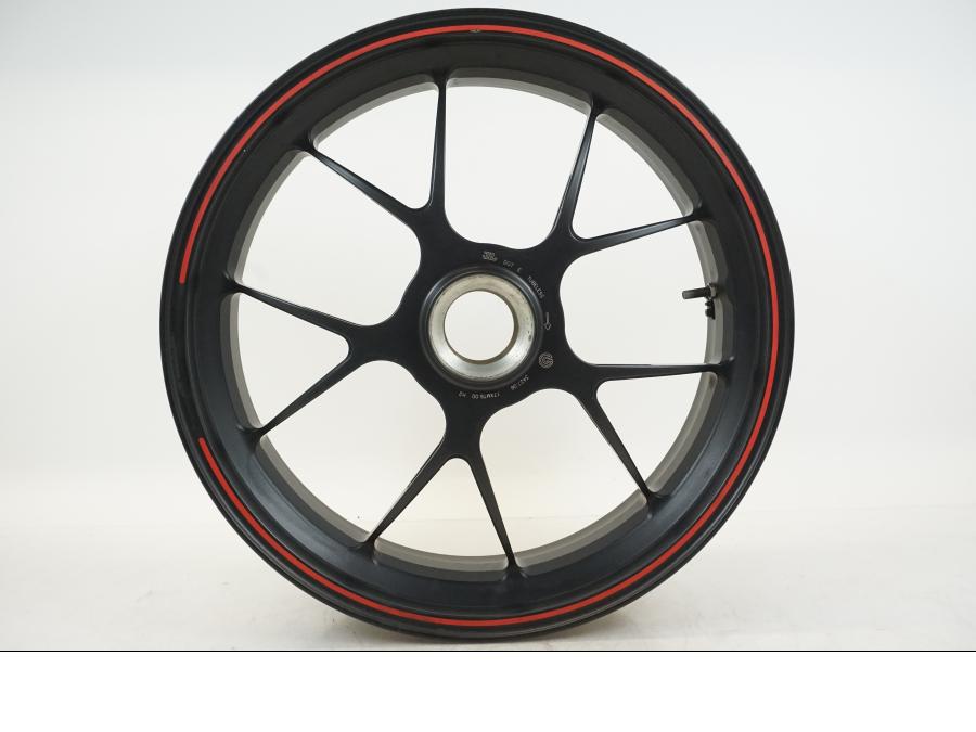 Framsidan på Fälg från en Ducati Streetfighter S -2011 motorcykel.