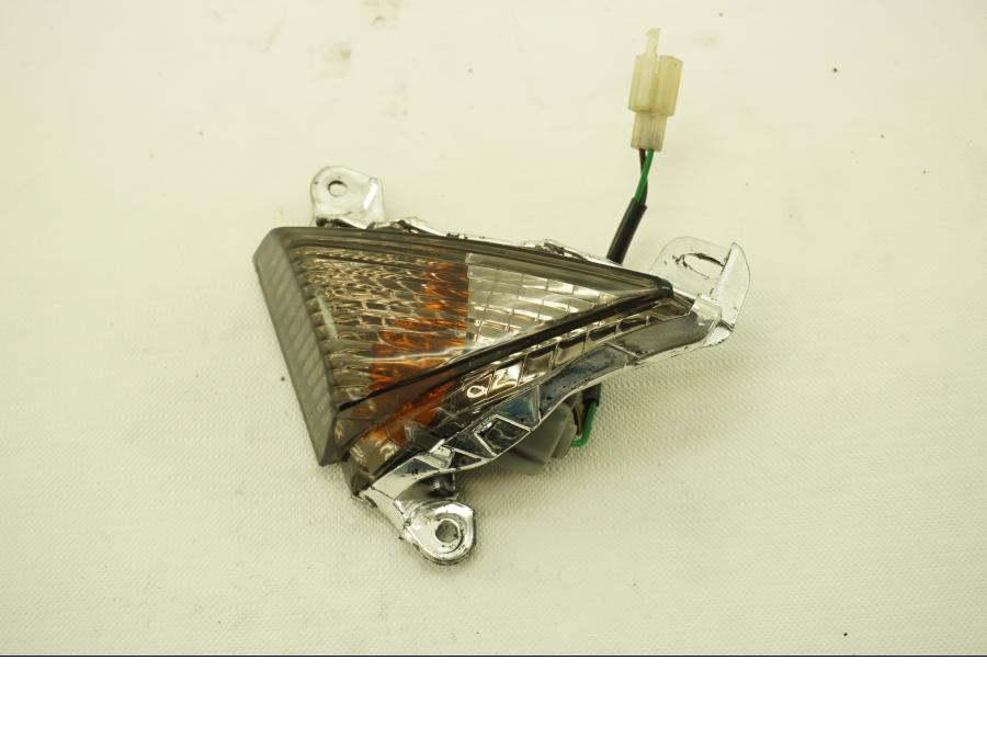 Framsidan på Blinkers från en Kawasaki ZX-6R -2008 motorcykel.