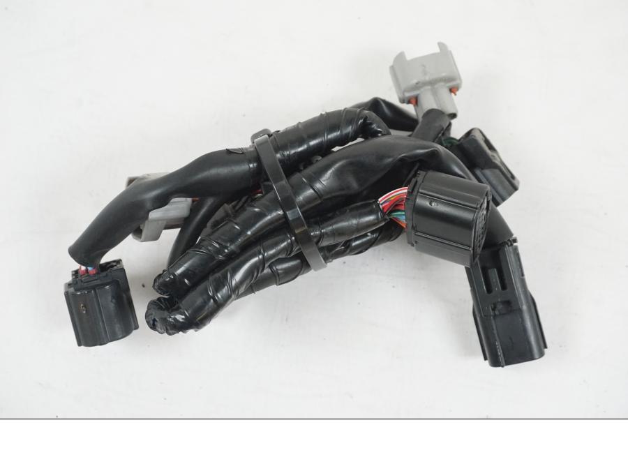 Framsidan på Kablage från en Yamaha MT-07 -2019 motorcykel.