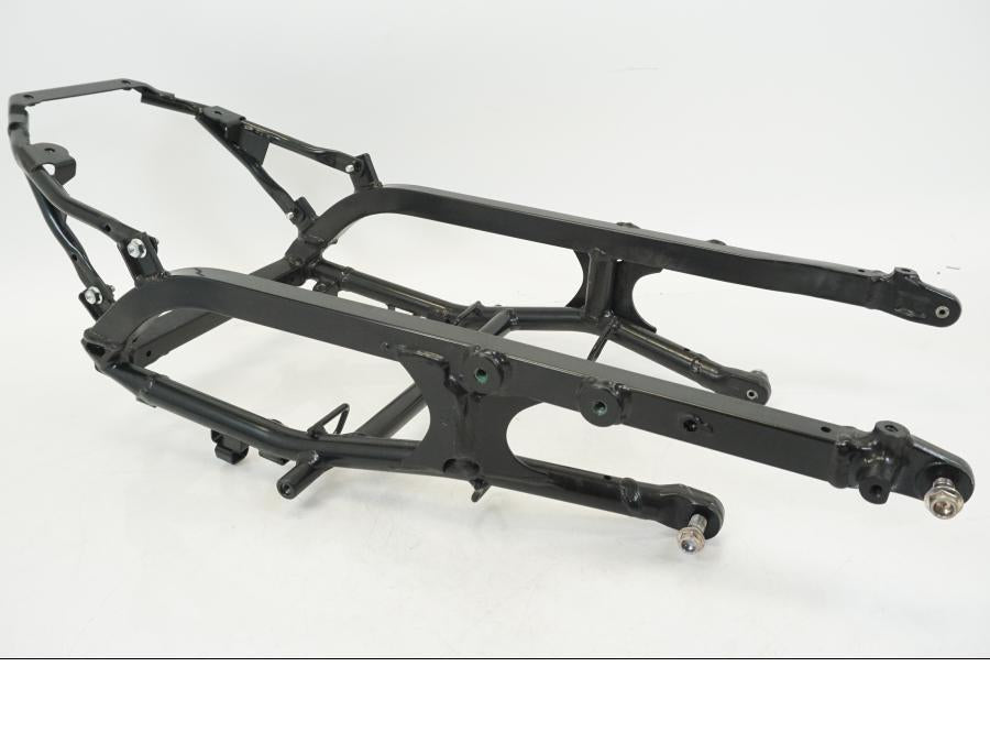 Vänster sida på Bakram från en Suzuki GSX 1300 R -2017 motorcykel.