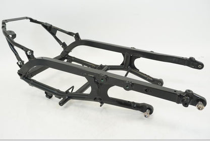 Vänster sida på Bakram från en Suzuki GSX 1300 R -2017 motorcykel.