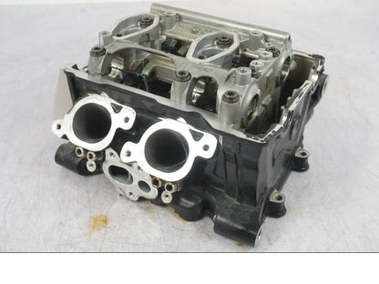 Framsidan på Topplock från en BMW F 750 GS -2020 motorcykel.