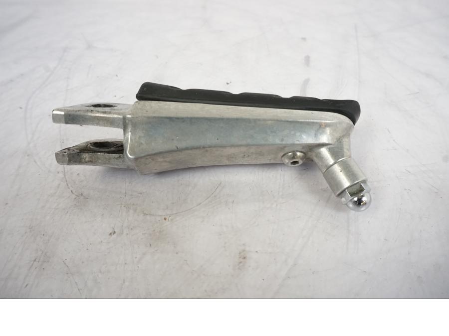 Vänster sida på Fotpinne från en Honda VFR 1200 -2010 motorcykel.