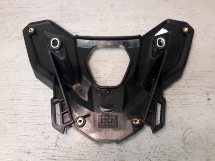 Baksidan på Pakethållare från en BMW R 1200 GS -2013 motorcykel.