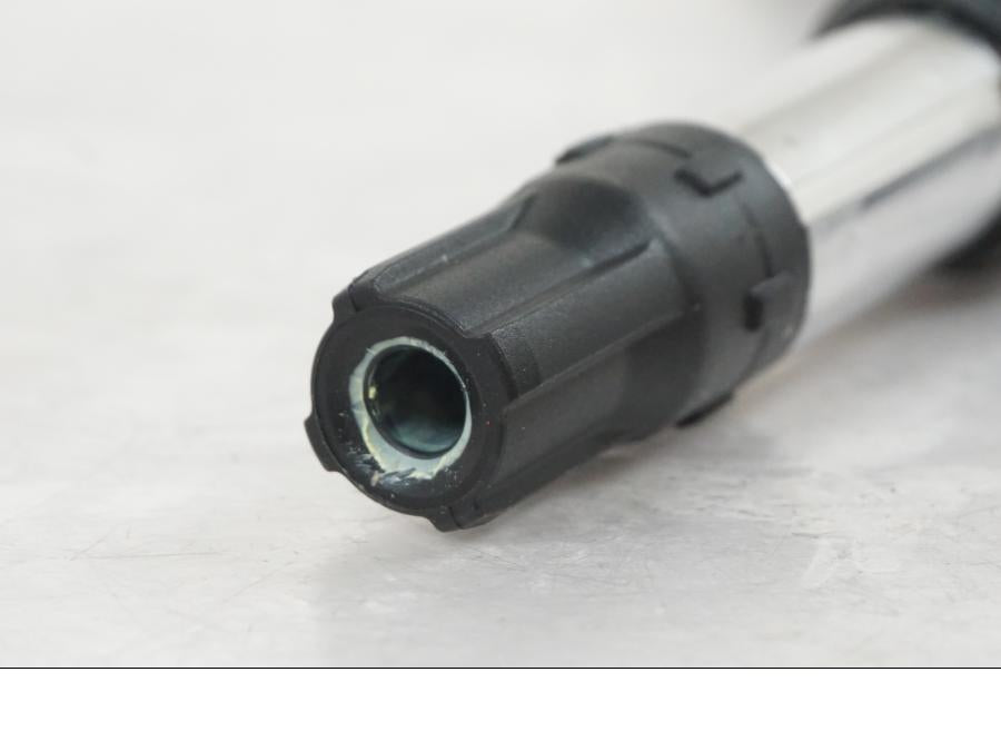 Baksidan på Tändspole från en BMW R 1250 GS -2021 motorcykel.