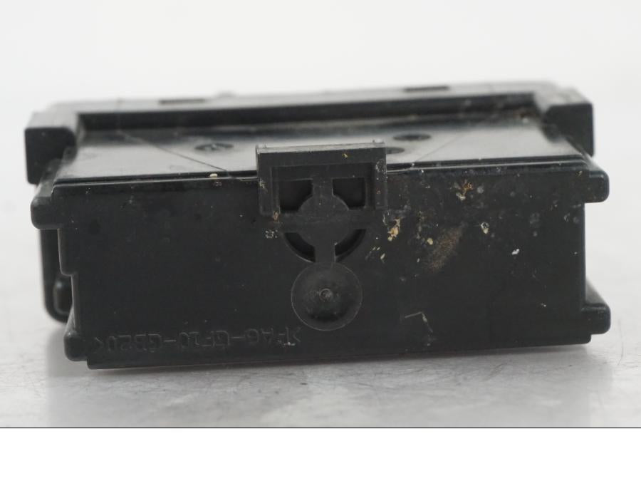 Baksidan på Control Unit från en BMW R 1250 GS -2021 motorcykel.