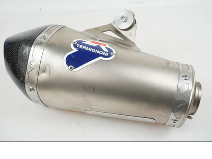 Höger sida på Ljuddämpare Sport från en Ducati Scrambler 800 -2018 motorcykel.