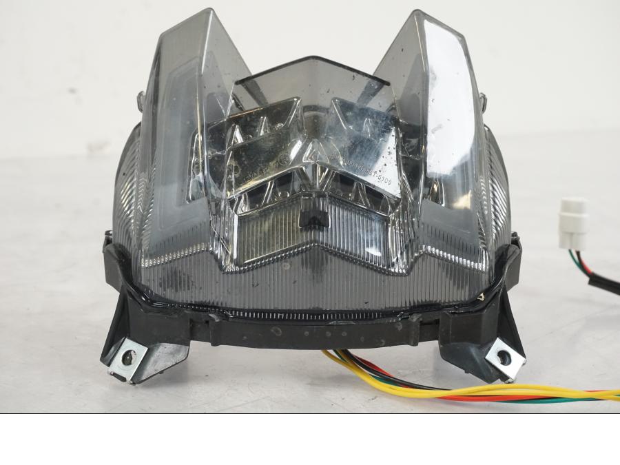 Höger sida på Baklampa från en Yamaha MT-09 -2019 motorcykel.