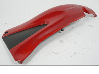 Höger sida på Sidopanel från en BMW F 650 -1998 motorcykel.