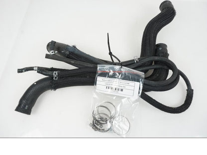 Framsidan på Vattenkyl Slang Set från en Suzuki GSX-R 1000 -2007 motorcykel.