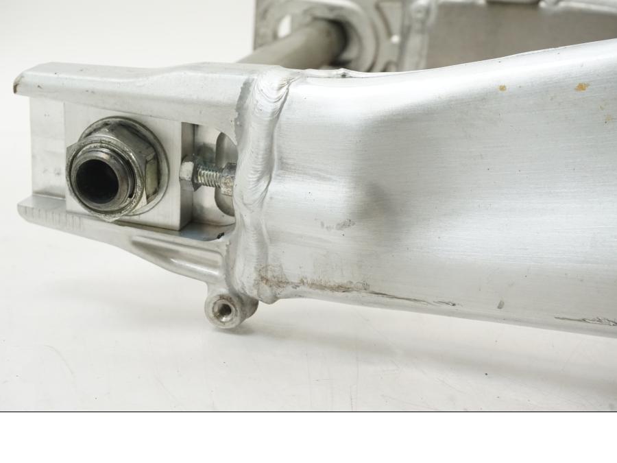 Extrabild3 på Sving från en Yamaha MT-09 -2021 motorcykel.