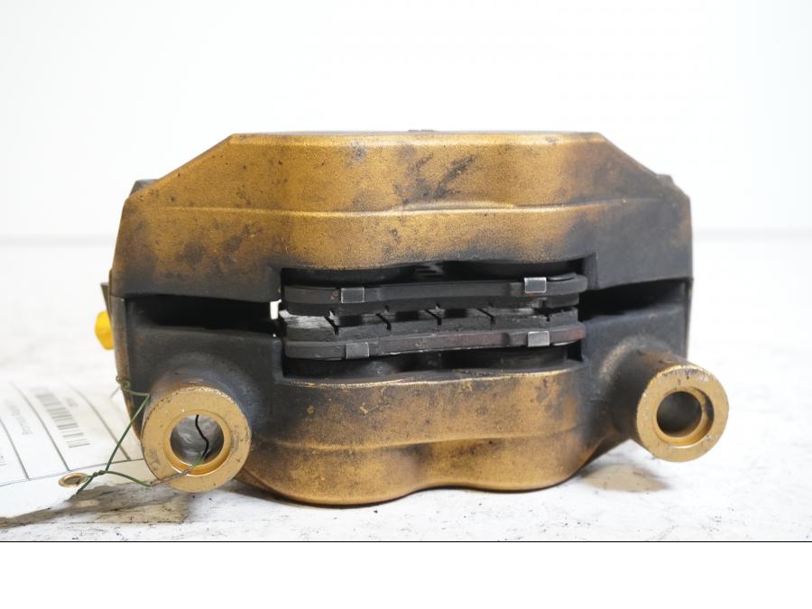 Höger sida på Bromsok från en Triumph Daytona 675 -2007 motorcykel.