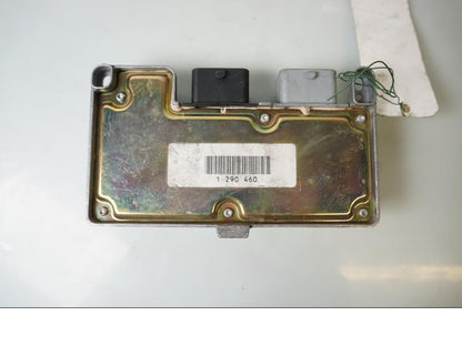 Baksidan på CDI / ECU från en Triumph TT 600 -2001 motorcykel.