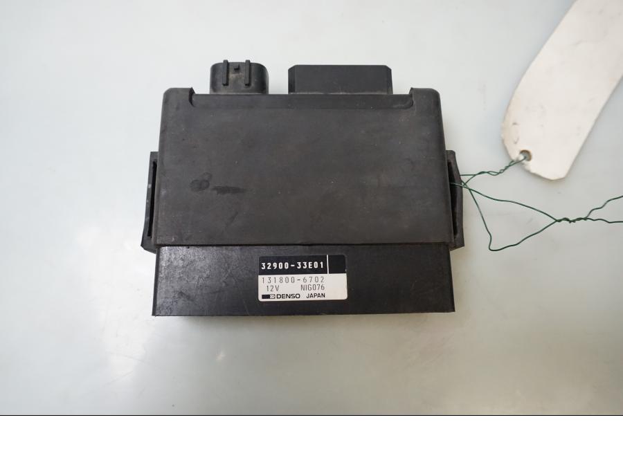 Framsidan på CDI / ECU från en Suzuki GSX-R 750 -1997 motorcykel.