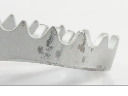 Höger sida på Fotpinne från en KTM 390 Adventure -2021 motorcykel.