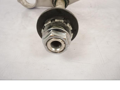 Baksidan på Gaffelkrona från en Honda CBR 900 RR -2003 motorcykel.