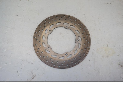 Baksidan på Bromsskiva från en Yamaha XJ 6 -2011 motorcykel.