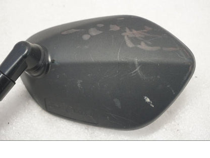 Höger sida på Backspegel från en Suzuki SV 650 -2016 motorcykel.