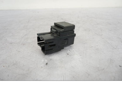 Baksidan på Relä från en Yamaha MT 125 -2017 motorcykel.