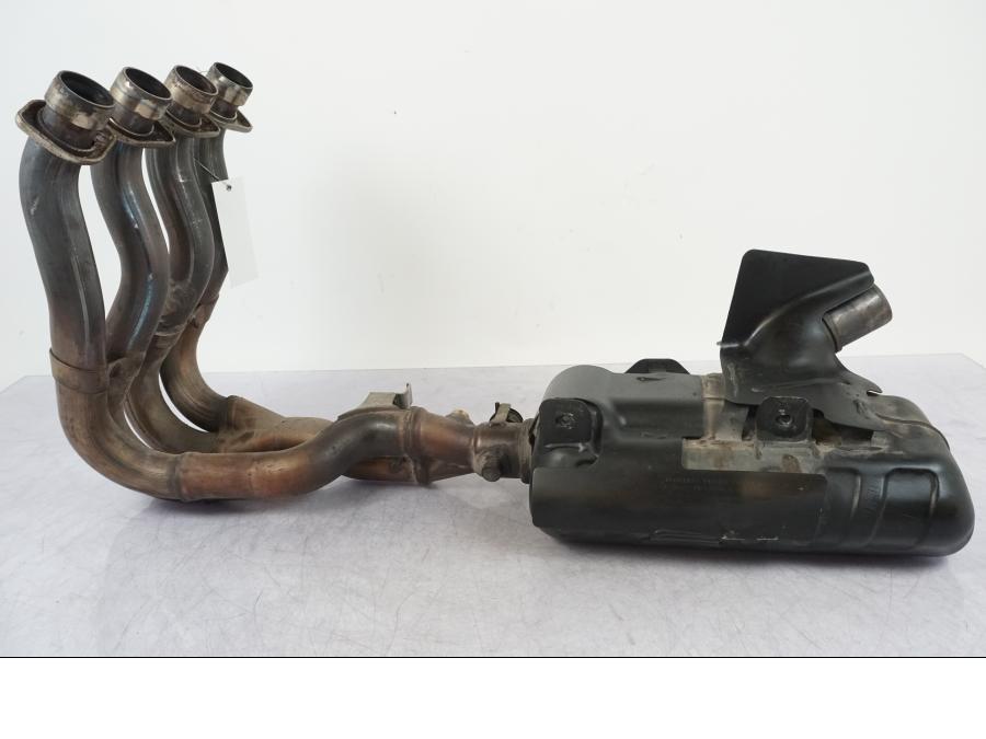 Framsidan på Grenrör från en Suzuki GSX-R 750 -2009 motorcykel.