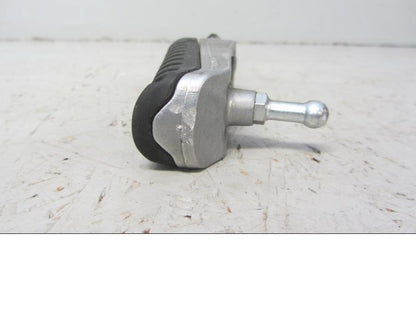 Höger sida på Fotpinne från en Kawasaki ZZ-R 1400 -2016 motorcykel.