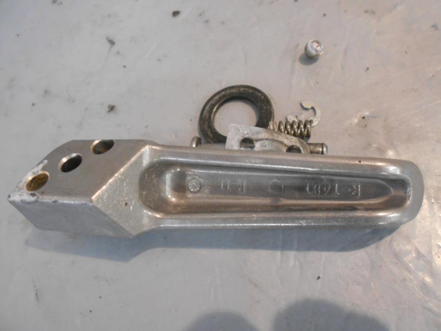 Baksidan på Fotpinne från en Kawasaki Z 900 -2018 motorcykel.