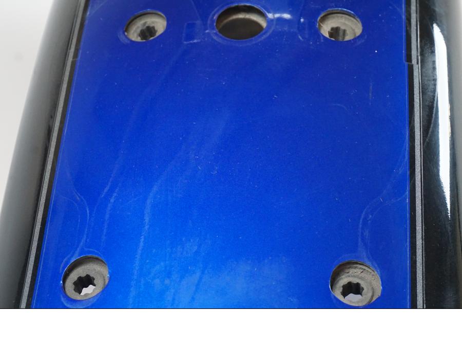 Höger sida på Bakskärm från en Suzuki VL 800 -2002 motorcykel.