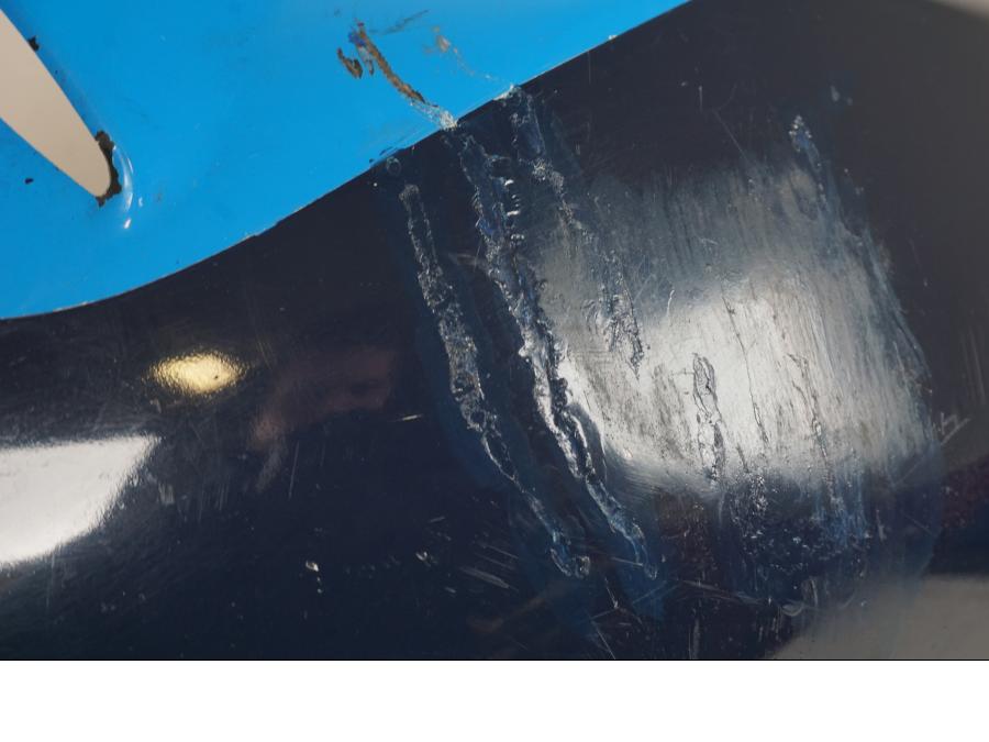 Extrabild2 på Magkåpa från en Suzuki GSX-R 1100 -1986 motorcykel.