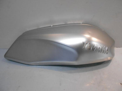 Framsidan på Bensintankskåpa från en Yamaha XSR 700 -2016 motorcykel.